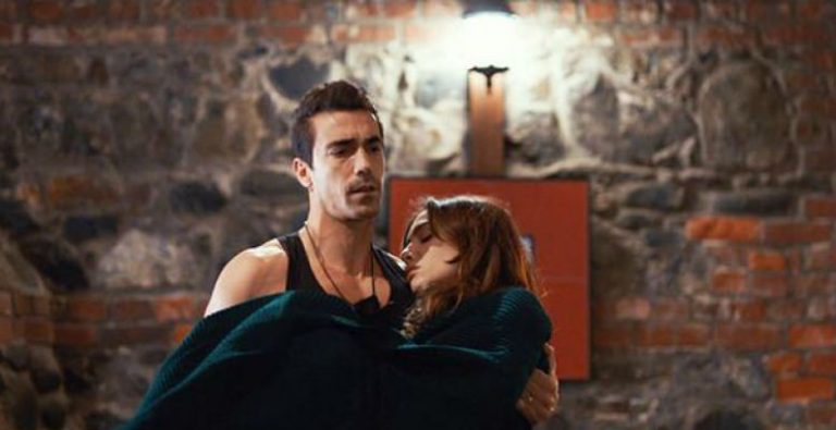 Siyah Beyaz Aşk da Ferhat İle Aslı Uzaklaşmaya Karar Veriyor