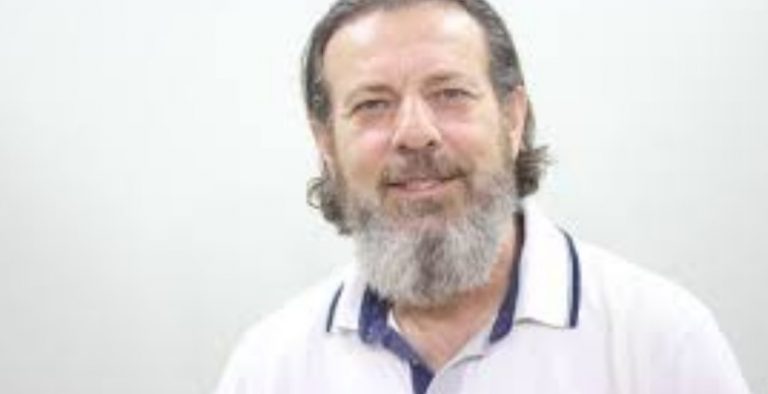 Abdullah Şekeroğlu Kimdir?