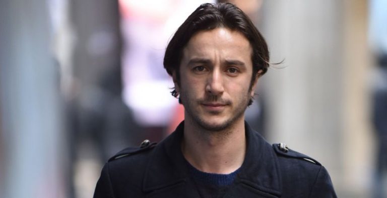 Ahmet Rıfat Şungar Kimdir