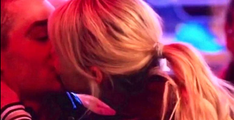 Aleyna Tilki aşkı Amerika’da yakaladı!