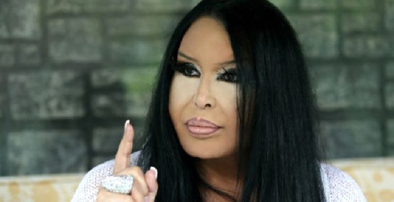 Bülent Ersoy’dan koltuk kavgası… Uçağı birbirine kattı!