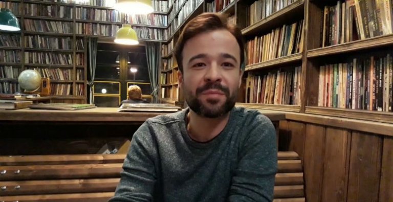 Emre Taştekin Kimdir?