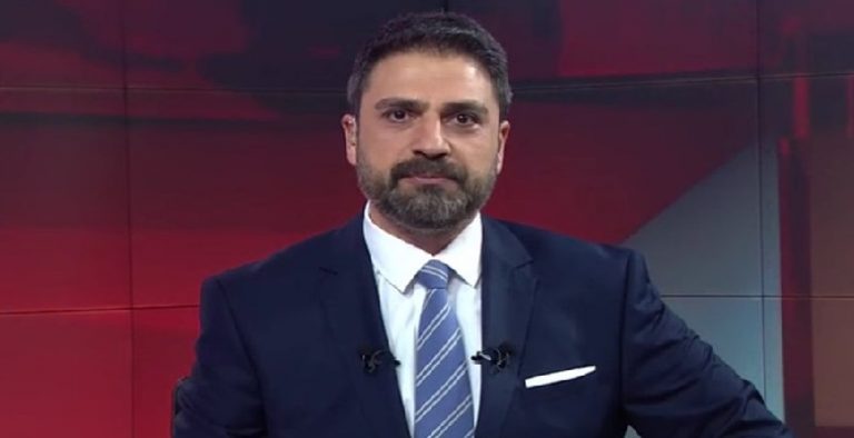 Erhan Çelik, “Afrin Kahramanlarına” askerlik fotoğrafı ile selam yolladı