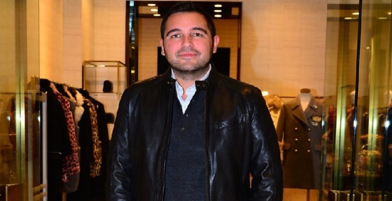 Hacı Sabancı’nın yılbaşı biletine ikramiye vurdu! Sabancı’ya kaç para çıktı? Yanıtı haberimizde…