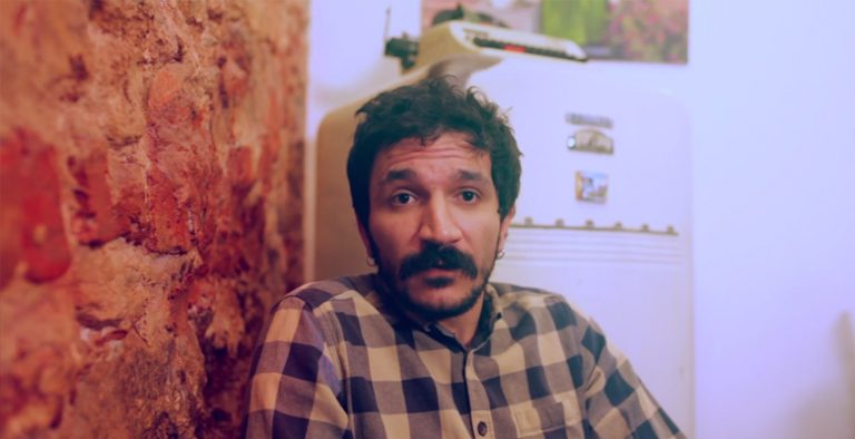 İnanç Konukçu Kimdir?