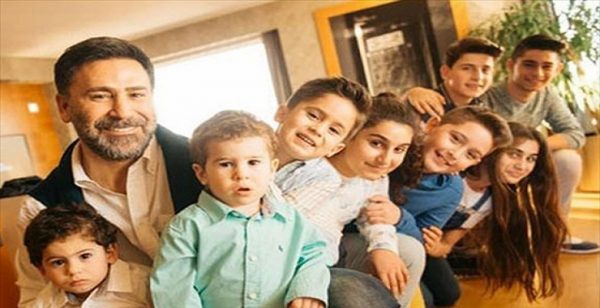 İzzet Yıldızhan Hız Kesmeden Devam Ederek 9. Kez Baba Oldu