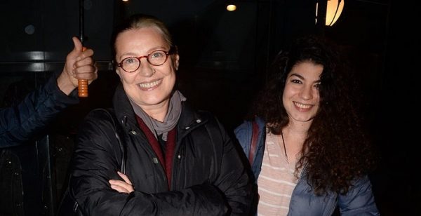 Vahide Perçin Alize Gördüm