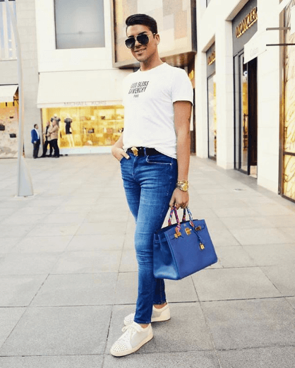 Kerimcan'dan Tepki Alacak Davranış! Uçak Görevlisini Pahalı Çantası Yüzünden Azarladı