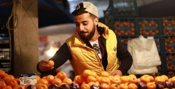 Mandalinacı Veysel Mutlu single albümüyle 10 saatte dinlenme rekorları kırdı