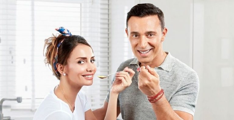 Boşanacaklar denilen Mustafa Sandal-Emina Sandal çiftinden üçüncü çocuk müjdesi!