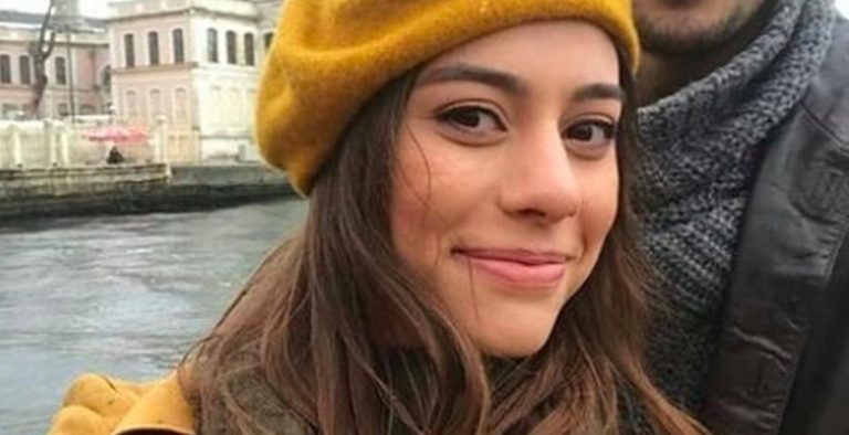 Özlem Önemli Kimdir?