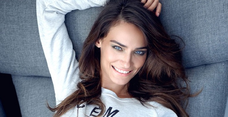 Saadet Işıl Aksoy Kimdir