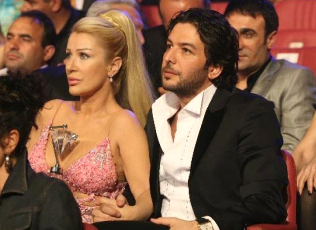 Seda Sayan, Yeni Programına Eski Sevgilisini Çıkartıyor!