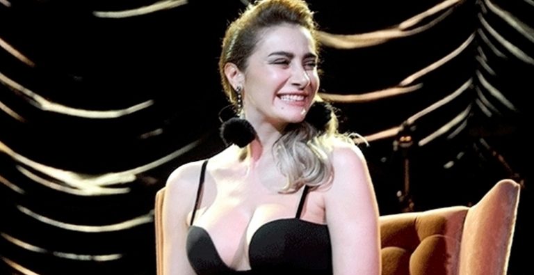 Sıla’dan şok gönderme