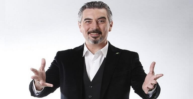 Ali İhsan Varol Neden Niçin Nasıl Sevildi?