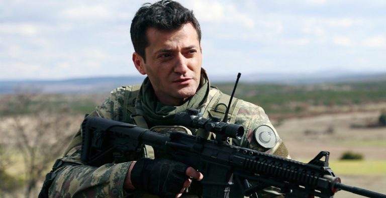 Burç Kümbetlioğlu Kimdir?