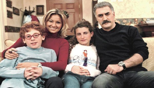 Çocuklar Duymasın Dizisinin Trend Olma Çabası Gerekli mi?