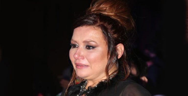 Deniz Seki fazla kilolarından kurtulmak için ameliyat oldu! Sağlık durumu nasıl?