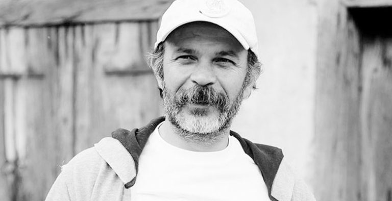 Emin Gürsoy Kimdir?