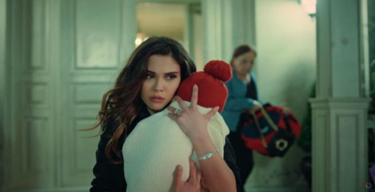 İstanbullu Gelin’de İpek Konağı Neden Terk Ediyor?