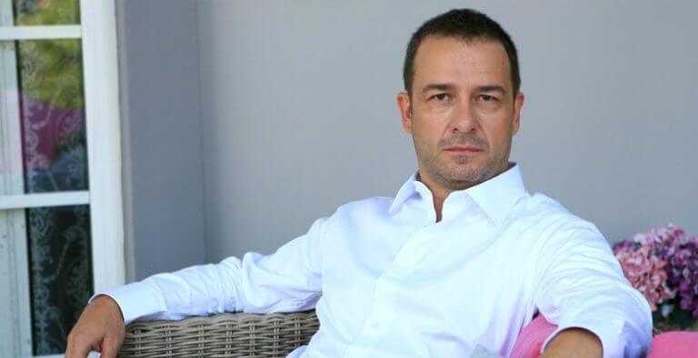 Murat Aygen Kimdir?