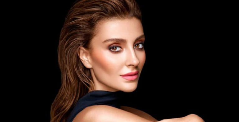 Apar Topar Hastaneye Yatırılan Özge ulusoy’un Sağlık durumu Nasıl?