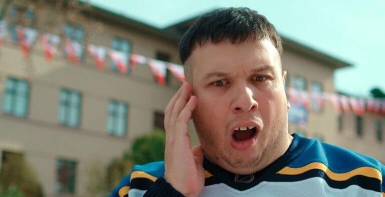 Şahan Gökbakar Kayhan Filmiyle Geriledi