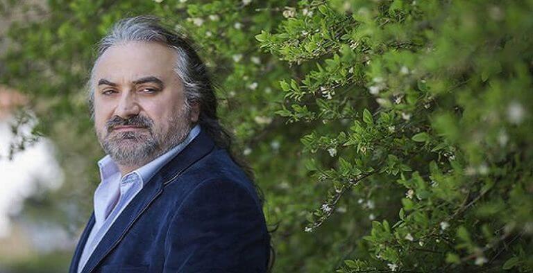 Sahnede Volkan Konak'a Silahlı Saldırı!