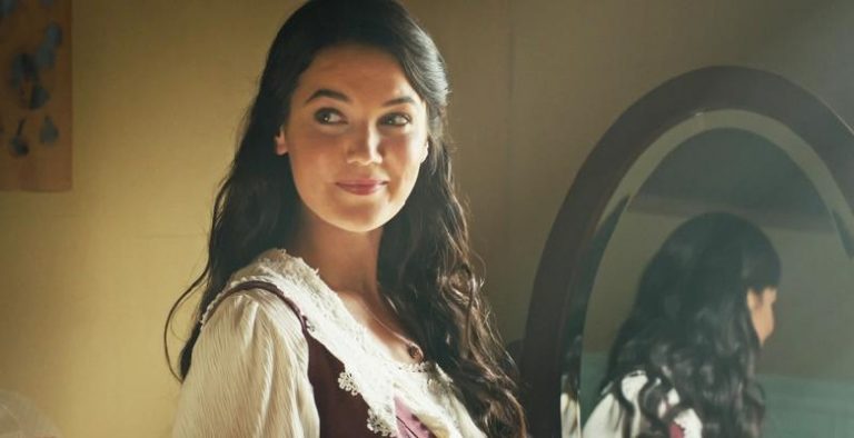 Pınar Deniz kimdir?