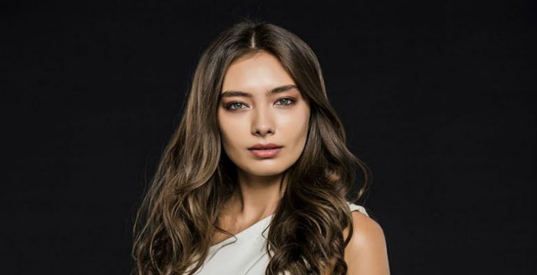 Neslihan Atagül Kime Gönderme Yaptı?