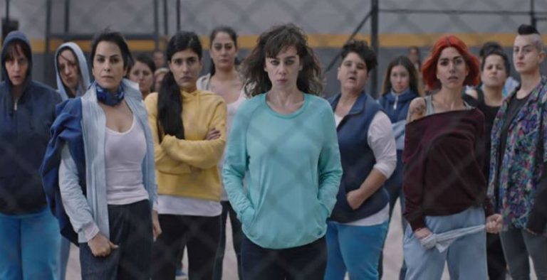 ‘Avlu’dan İddialı Giriş! Avlu, Müzikleri ve Hikayesiyle Ekrana Kilitledi