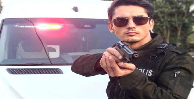 Arka Sokaklar’ın Volkan Komiser’i evleniyor! Ekipten kimse katılmadı!