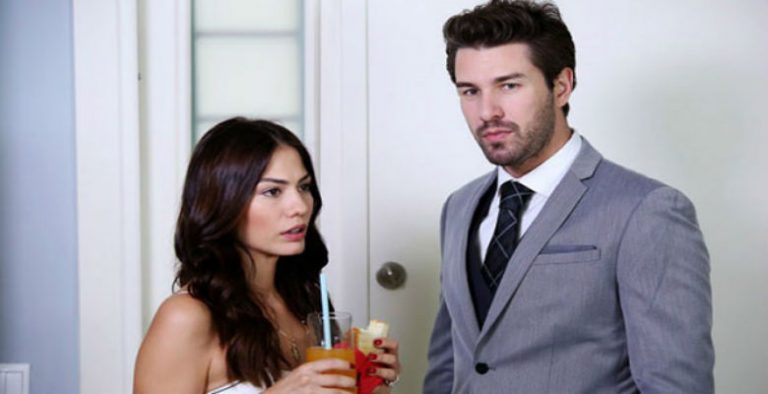 Demet Özdemir Eski Aşkına Geri Mi Döndü?