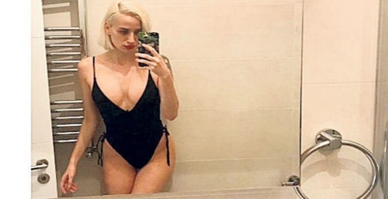 Didem Soydan’dan İç Çamaşırlı Paylaşım