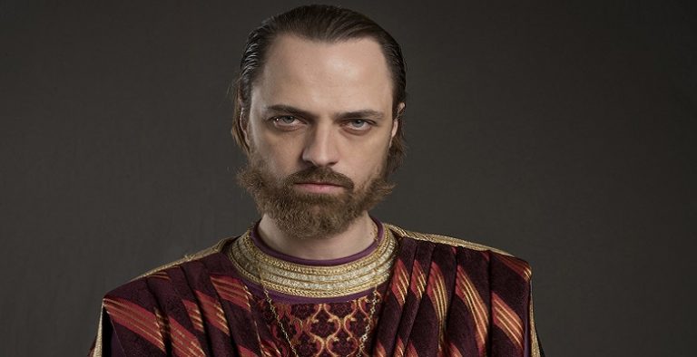 Ertan Saban, Bizans İmparatoru Konstantinos Oldu!