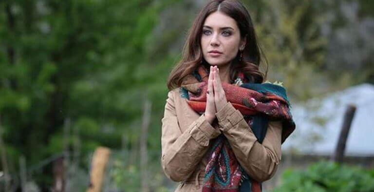 Fulya Zenginer: Her Rolü Oynamam