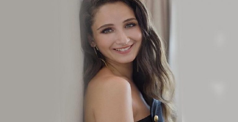 Gökçe Akyıldız, “Evlenmeden önce mi hamile kaldın?” sorularına isyan etti!