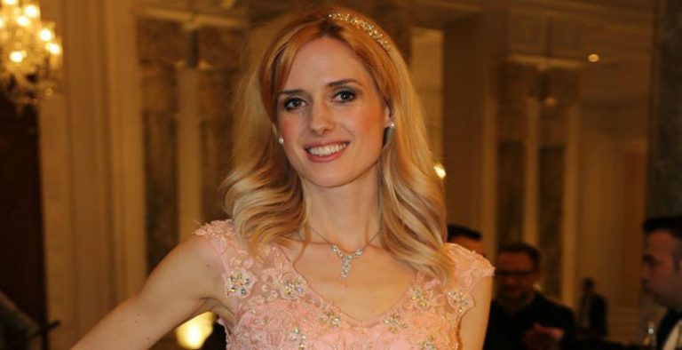 Wilma Elles’ten Ayrılık Açıklaması