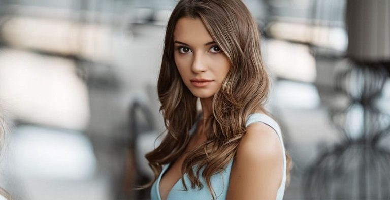 Leyla Lydia Tuğutlu Frikik Vermemek İçin Büyük Çaba Sarf Etti!