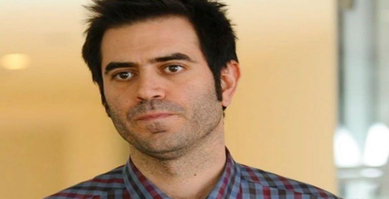 Teoman Kumbaracıbaşı Kimdir?