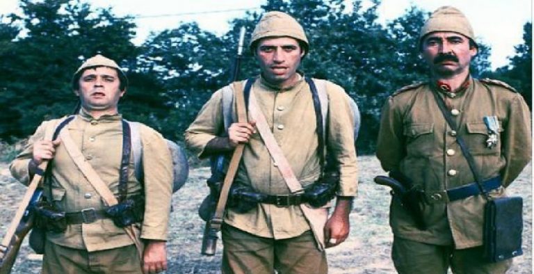 Yakın arkadaşı yıllar sonra itiraf etti: Kemal Sunal’ı askere zorla götürdük!