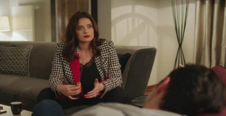 Ufak Tefek Cinayetler 23. Bölüm Yeni Fragmanı Geldi! Merve, Oya’yı Öğrenip Cinayete mi Hazırlanıyor?