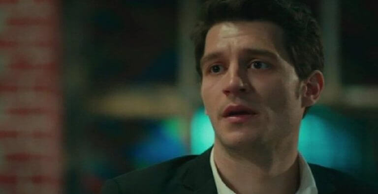 Oynadığım role eşimle konuşarak hazırlanırım