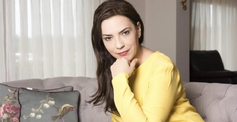 Bu ülkede psikiyatriste gittiğini itiraf eden ilk kişi benim!