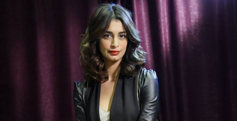 Beril Kayar: Tek Eşli Olmak Doğaya Aykırı