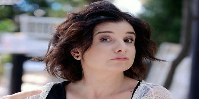 Deniz Özerman Kimdir?