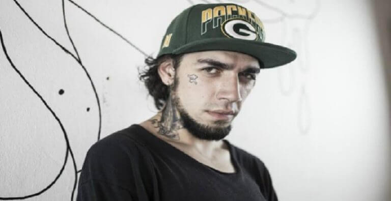 En Çok Dinlenen “Müptezel” Ezhel…