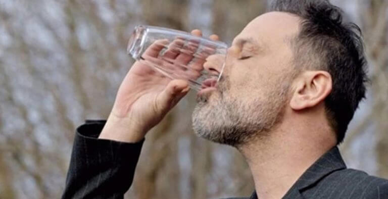 Fi dizisiyle izleyiciyi şaşırtan Ozan Güven, bu kez daha da şaşırtacak!