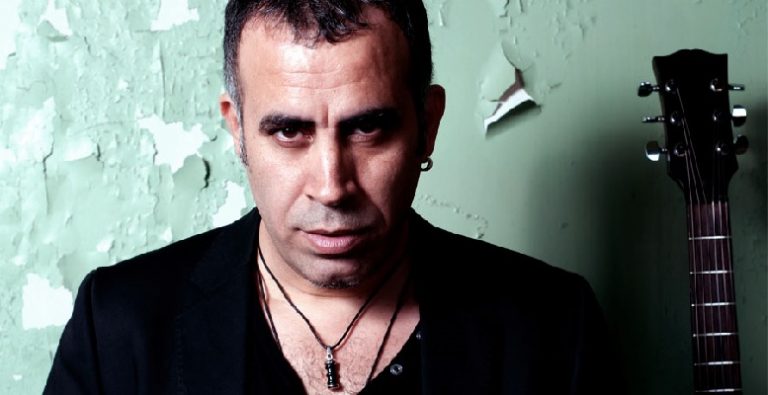 Haluk Levent, İşitme Cihazı Çalınan Çocuğa Yardım Eden Aileye Özel Konser Verecek…