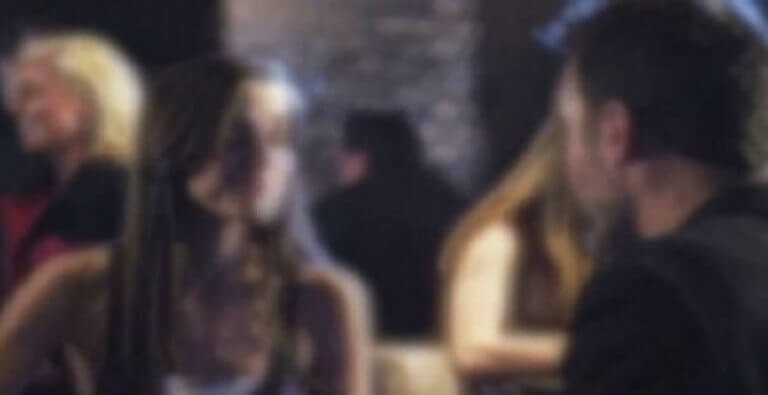 Şok iddia: Masada tanış tuvalette seviş!